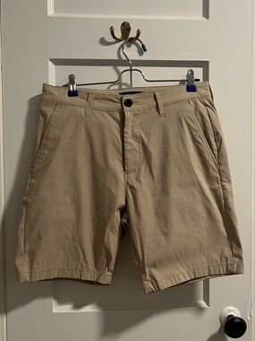 Kenneth Cole Men's Size 30 Slim Khaki Shorts